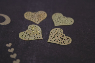 Филигранные элементы 1.7 см сердце 4 шт под золото